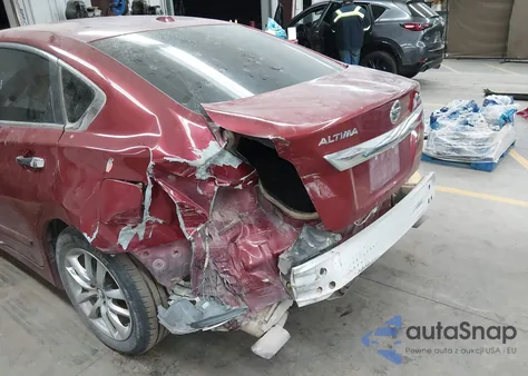 2015 Nissan Altima 2.5 Sv z USA, uszkodzony, nr VIN 1N4AL3AP1FC190879